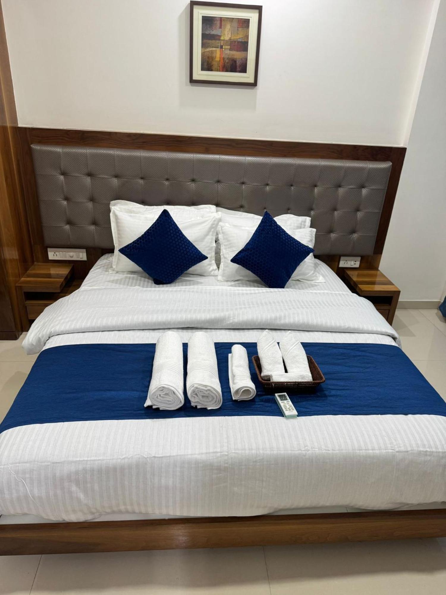 Luna Spaces- Near Mumbai International Airport Exteriér fotografie