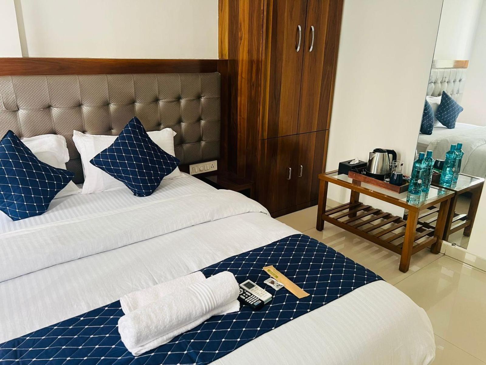 Luna Spaces- Near Mumbai International Airport Exteriér fotografie